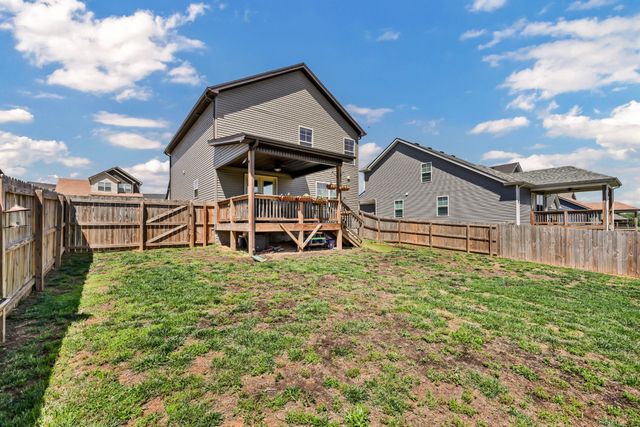 218 Ardell Dr, Clarksville, TN 37040
