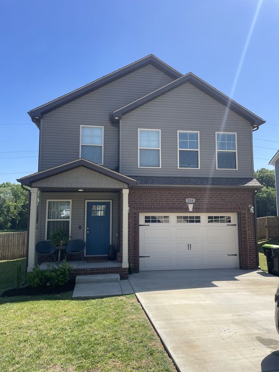 218 Ardell Dr, Clarksville, TN 37040