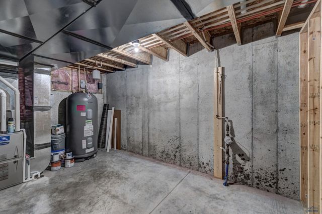 4455 AVENUE A, Rapid City, SD 57703