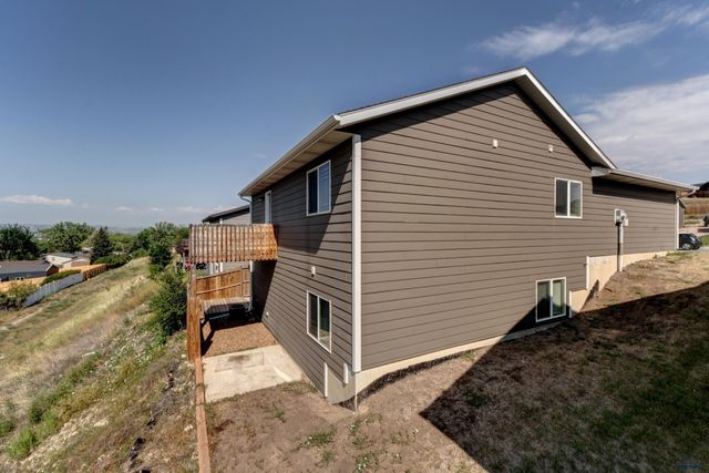 4455 AVENUE A, Rapid City, SD 57703