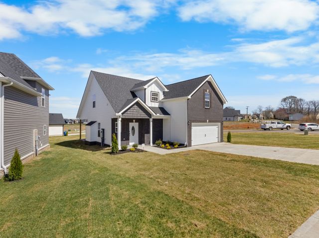 2531 Rafiki Dr, Clarksville, TN 37042