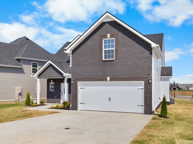 2531 Rafiki Dr, Clarksville, TN 37042