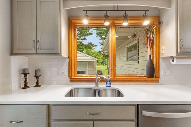 323 S Center Street, Bangor, MI 49013