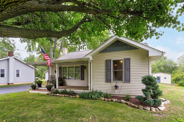 323 S Center Street, Bangor, MI 49013