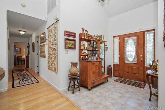 2 Douglas Street, Rock Hill, NY 12775