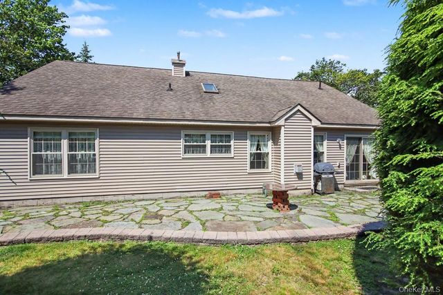2 Douglas Street, Rock Hill, NY 12775