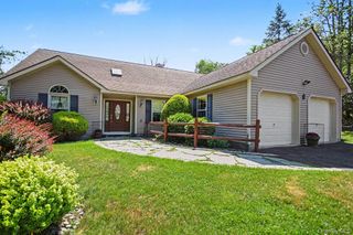 2 Douglas Street, Rock Hill, NY 12775