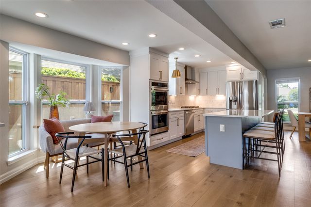 9243 Moss Farm Lane, Dallas, TX 75243