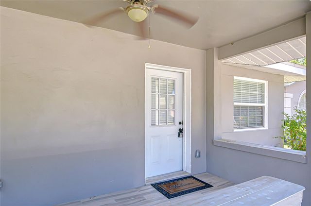 909 HART STREET, Clearwater, FL 33755