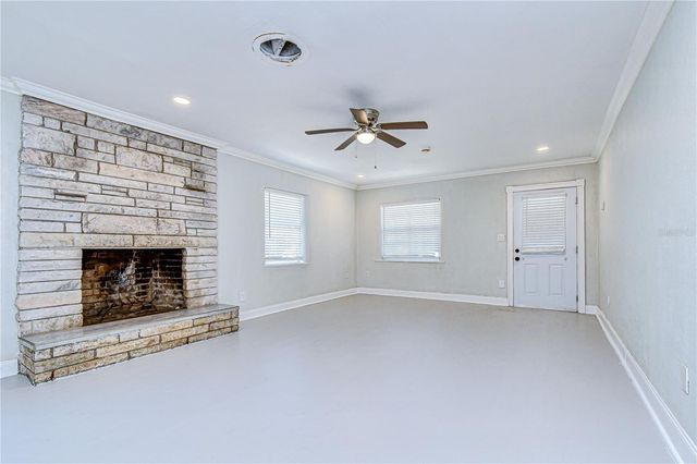 909 HART STREET, Clearwater, FL 33755