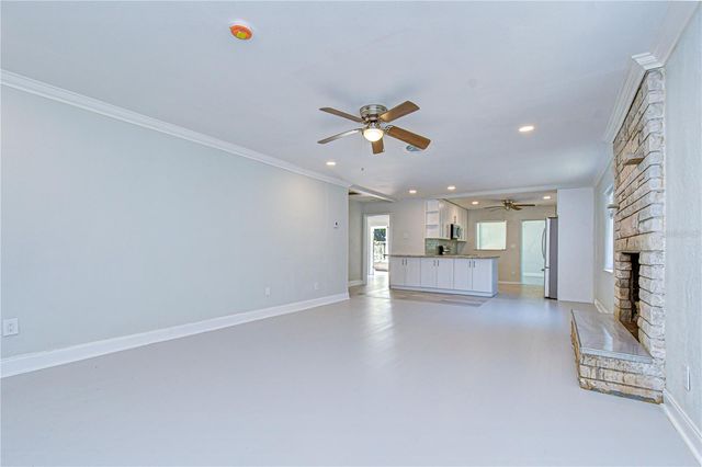 909 HART STREET, Clearwater, FL 33755