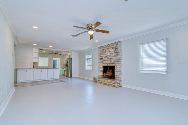 909 HART STREET, Clearwater, FL 33755