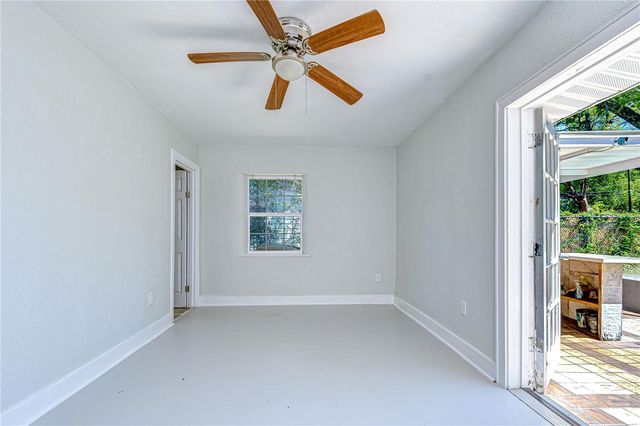 909 HART STREET, Clearwater, FL 33755