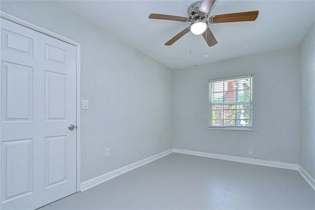 909 HART STREET, Clearwater, FL 33755