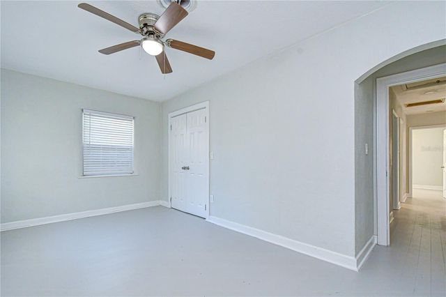 909 HART STREET, Clearwater, FL 33755