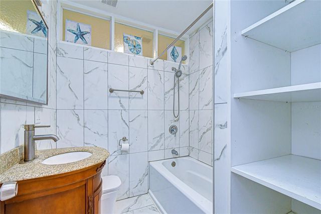 909 HART STREET, Clearwater, FL 33755