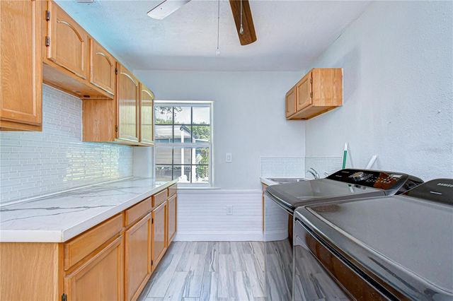 909 HART STREET, Clearwater, FL 33755