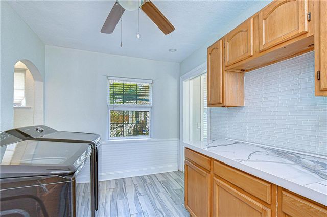 909 HART STREET, Clearwater, FL 33755