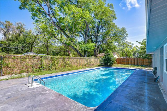 909 HART STREET, Clearwater, FL 33755