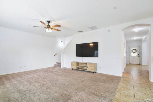 209 Town Creek, Cibolo, TX 78108