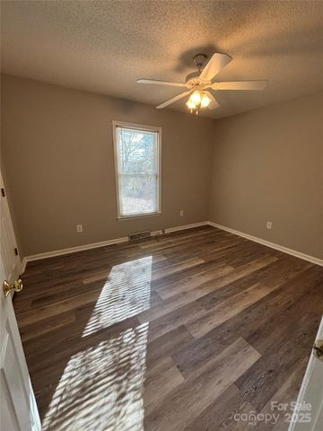 2645 Saddlewood Circle SW, Concord, NC 28027