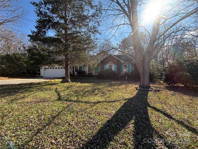 2645 Saddlewood Circle SW, Concord, NC 28027