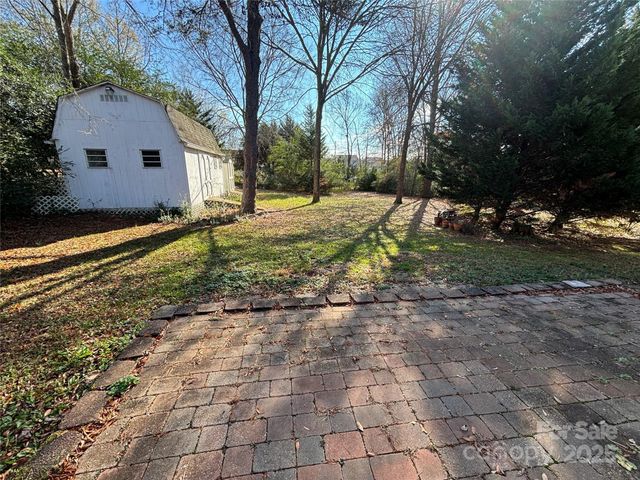 2645 Saddlewood Circle SW, Concord, NC 28027