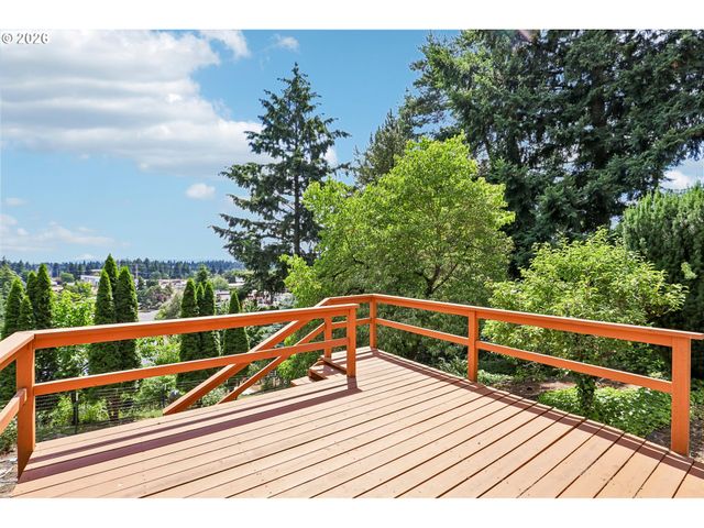 1015 Ne 64TH St, Vancouver, WA 98665