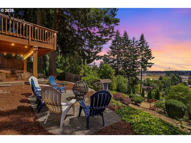 1015 Ne 64TH St, Vancouver, WA 98665