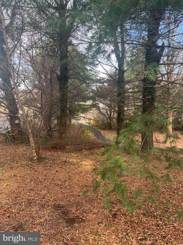 1106 MANDARIN DR, Upper Marlboro, MD 20774