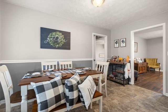 220 W Railroad Street, Stanton, KY 40380