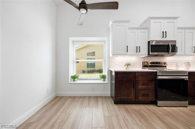 12881 Kelly Bay CT, Fort Myers, FL 33908