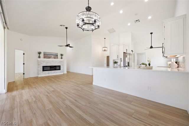 12881 Kelly Bay CT, Fort Myers, FL 33908