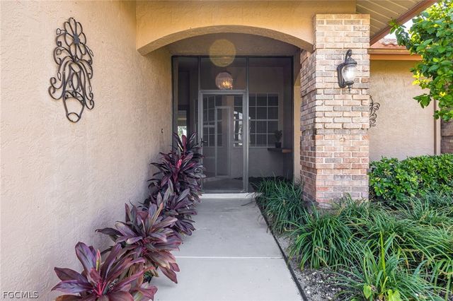 12881 Kelly Bay CT, Fort Myers, FL 33908