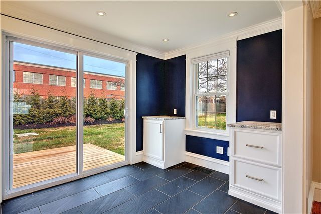 11 Elmcroft Avenue, Providence, RI 02908