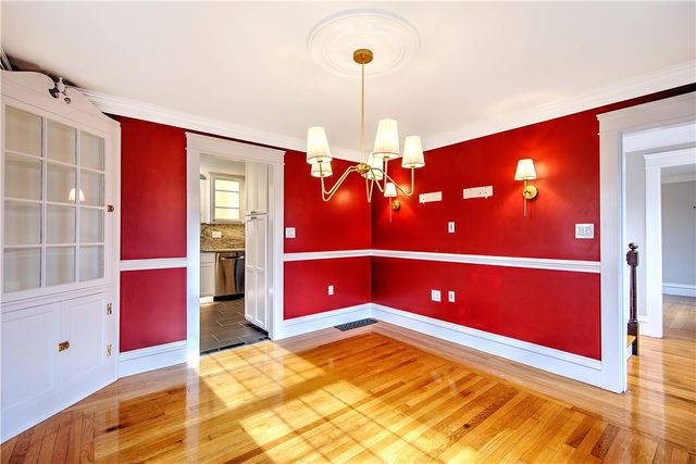 11 Elmcroft Avenue, Providence, RI 02908