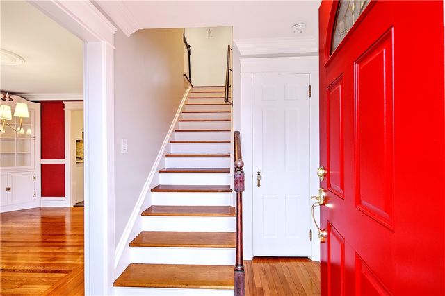 11 Elmcroft Avenue, Providence, RI 02908