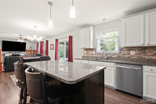121 Bryan Ridge Drive, Wright City, MO 63390
