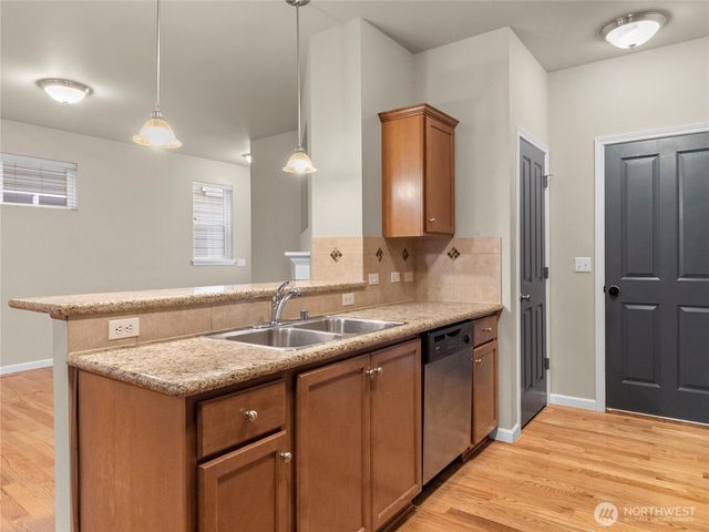 7625 Kodiak Avenue NE, Lacey, WA 98516