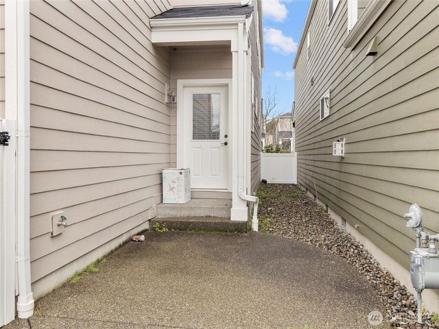 7625 Kodiak Avenue NE, Lacey, WA 98516
