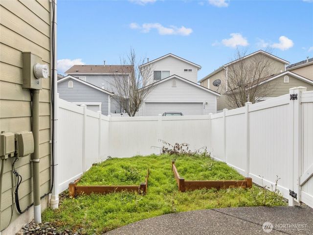 7625 Kodiak Avenue NE, Lacey, WA 98516