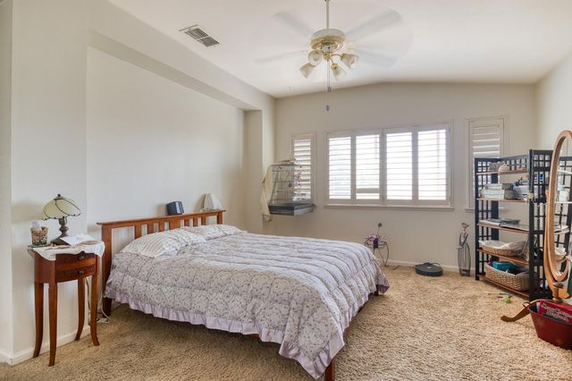 3724 Macadamia Ln, Ceres, CA 95307