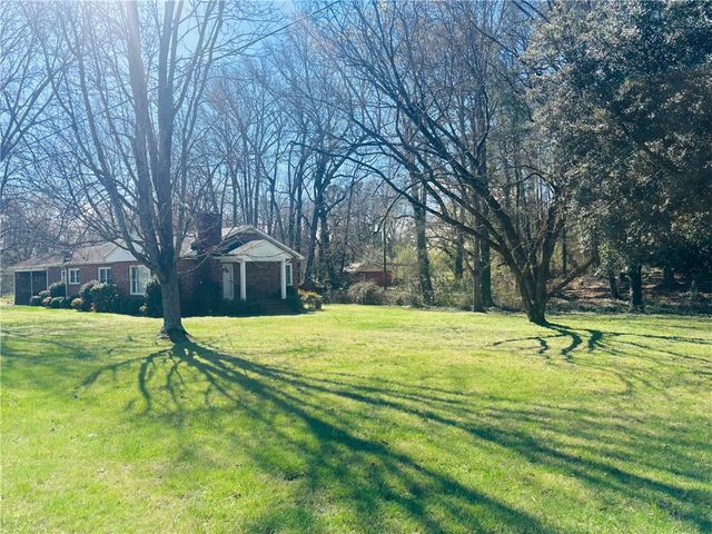 205 Cambridge Drive, Clemson, SC 29631