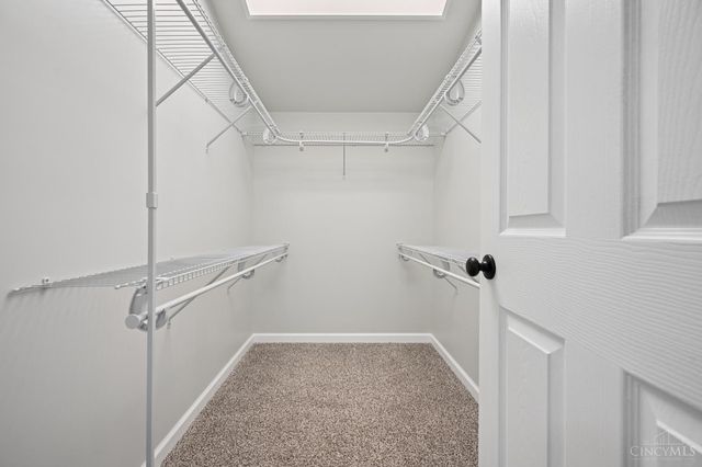 4052 Mcfarran Avenue, Cincinnati, OH 45211