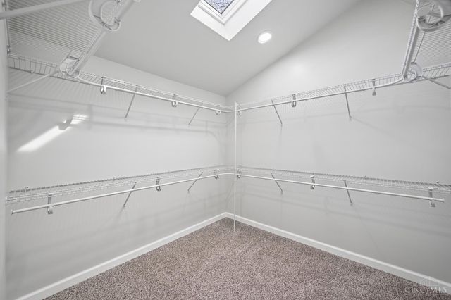 4052 Mcfarran Avenue, Cincinnati, OH 45211