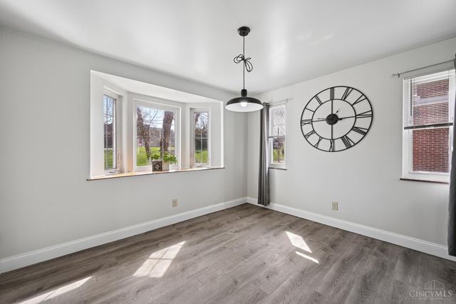 4052 Mcfarran Avenue, Cincinnati, OH 45211