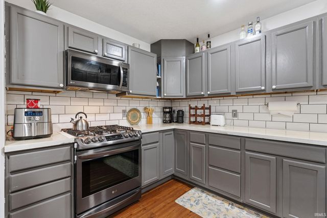 2206 Pleasant Avenue, Fort Wayne, IN 46805