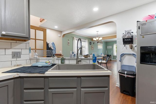 2206 Pleasant Avenue, Fort Wayne, IN 46805