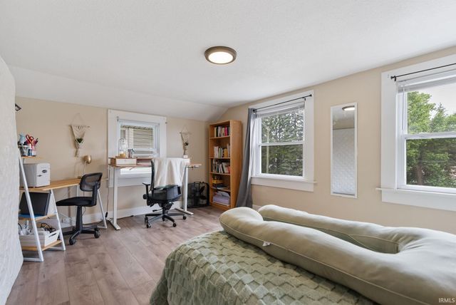 2206 Pleasant Avenue, Fort Wayne, IN 46805