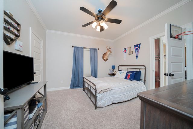 111 Rutland Dr, Hallsville, TX 75650